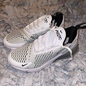 Air Max 270